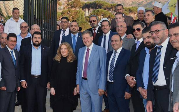 الصلح دشّنت الملعب الرياضي
لبلديّة الباروك والفريديس ــ الشوف