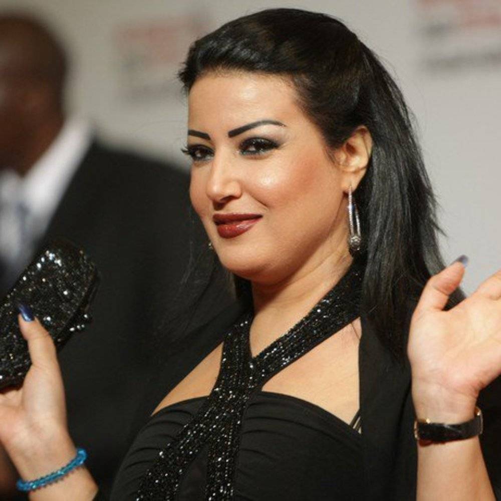 هذا السبب سيجبر سمية الخشاب على إعلان زواجها من أحمد سعد!