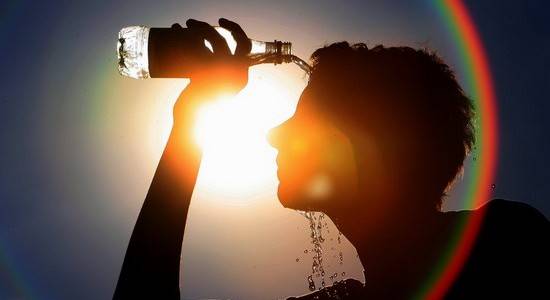 بعد الطقس الحارّ.. متى تصل الأمطار إلى لبنان؟
