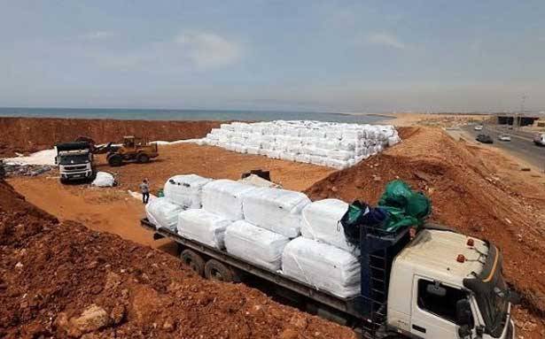 الدولة تتخبط في مطامر «النفايات» .. لا بديل عن الناعمة... وتحركات للأهالي