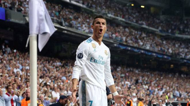 شروط جديدة من رونالدو لتجديد عقده.. فهل يقبل بها الريال؟!