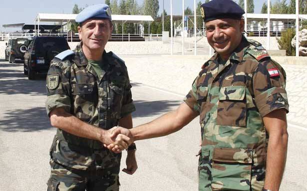 قائد اللواء السابع في الجيش
زار قيادة القطاع الشرقي في مرجعيون