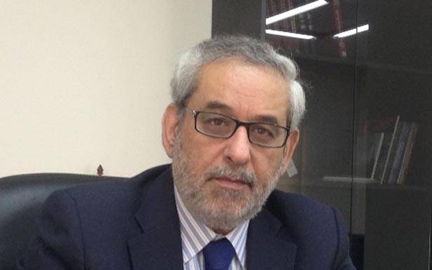 بقرادونيان: الانتخاب بالهويّة وجواز السفر أفضل من التأجيل