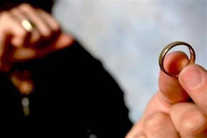 حيلة شيطانية من عروس لاختبار زوجها.. ينتهي بصدمة غير متوقعة!