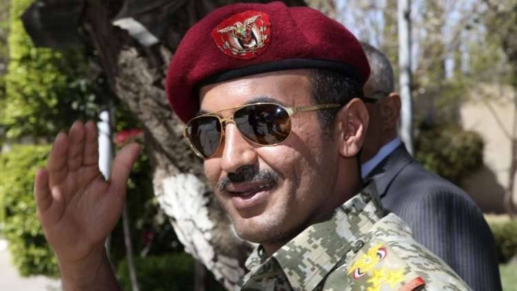أحمد صالح ينفي رفع الإقامة الجبرية عنه في الإمارات
