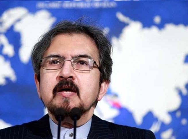 الخارجية الايرانية: ترامب لا يعرف من الشرق الاوسط إلا النفط والدولار ورقصة السيف