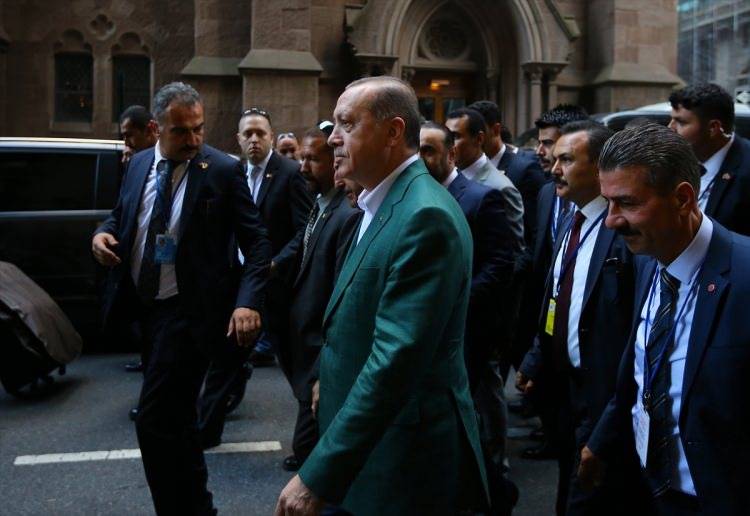 فيديو يرصد موقفا محرجا لأردوغان في نيويورك