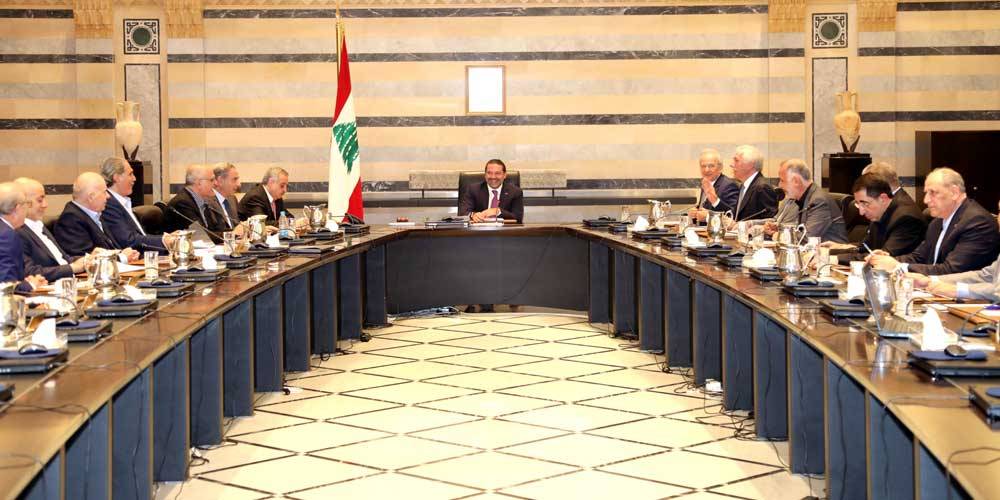 العلاقة مع سوريا تربك الإستقرار الحكومي.. والحريري أمام مُفترق خطر
