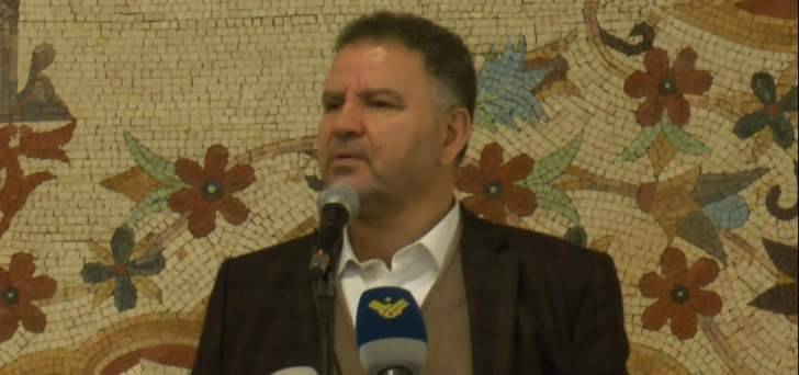 فياض: المرحلة تستدعي فتح ورشة عمل لمعالجة الملفات المعيشية
