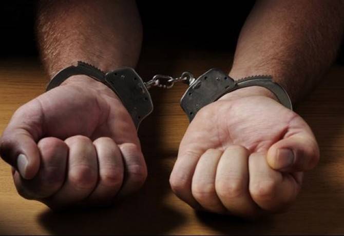 توقيف شخصين عند مدخل البداوي وهذا ما ضبط بحوزتهما