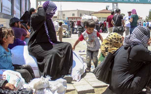 الحديث عن توطين النازحين ما هو إلاّ  لتوطين الفلسطينين