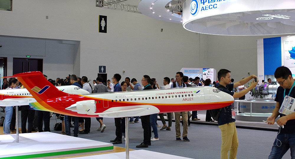 أول رحلة لطائرة الركاب الروسية الصينية الكبيرة في مطلع 2025