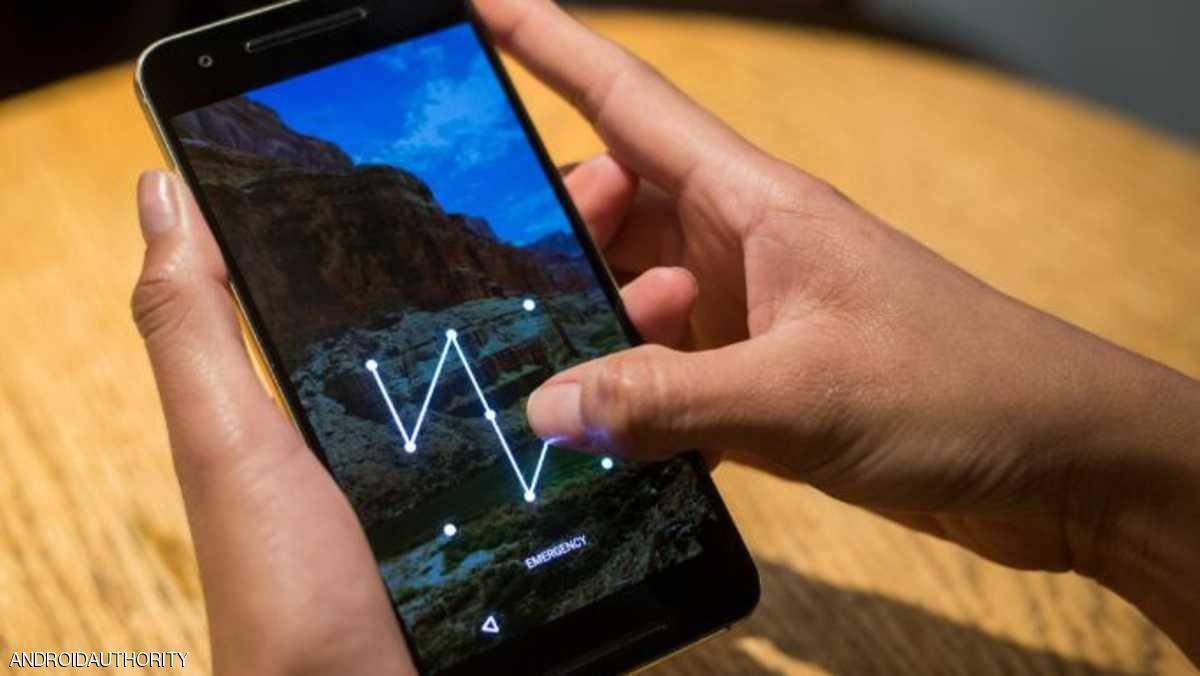 أوقفوا فتح هاتف أندرويد بهذه الطريقة فورا!