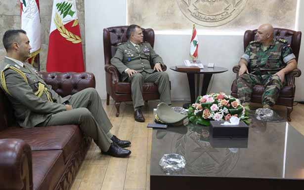 إستقبالات قائد الجيش