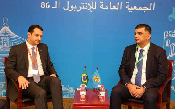 عثمان بحث مع مسؤولين  سبل التعاون في الصين