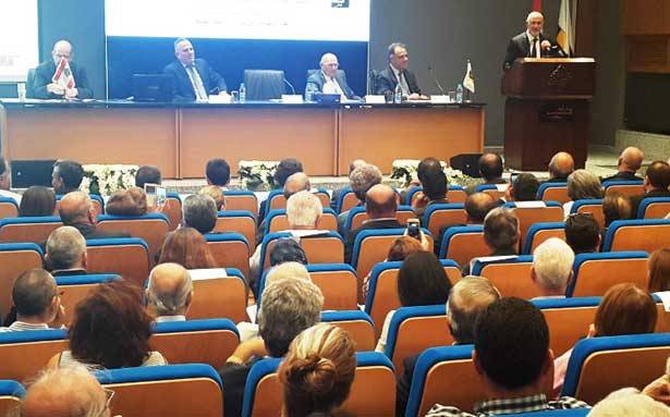 في ندوة في نقابة المهندسين
فنيانوس : لا بدّ من رؤية تسمح بالحفاظ عمّا تبقى
من الشاطئ وتأمين وصول المواطنين إليه