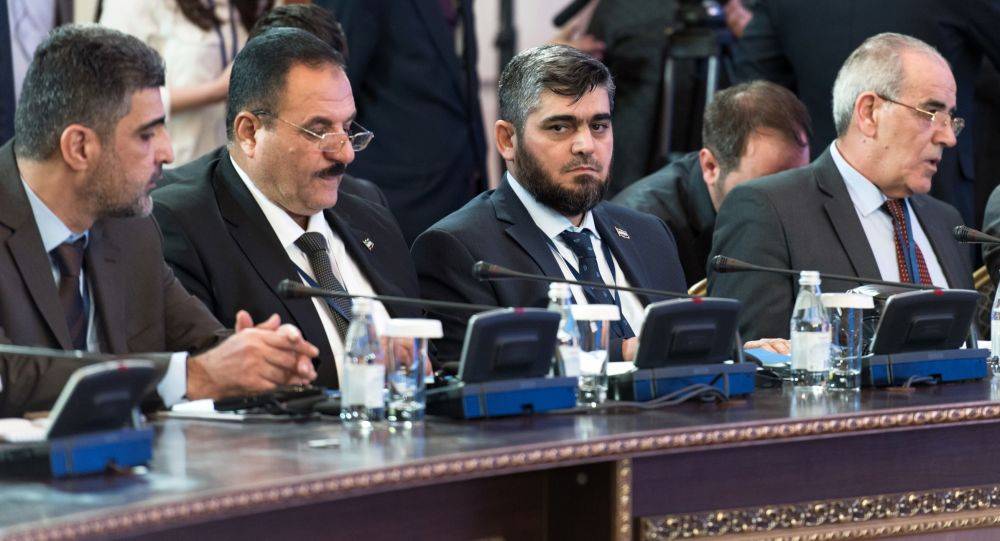 الهيئة العليا للمفاوضات تتخذ قرارها حول المباحثات مع دمشق بعد لقاء الرياض