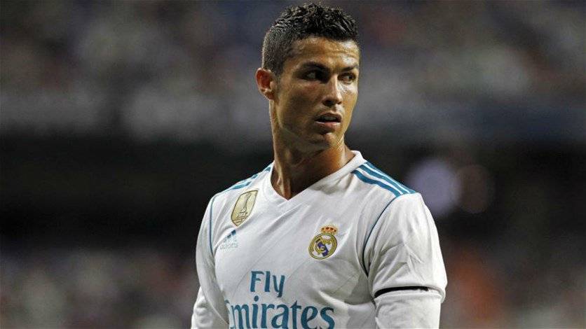 هل تشهد الأيام المقبلة أزمة بين كريستيانو رونالدو وإدارة ريال مدريد؟