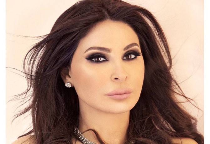 بالفيديو: إليسا "تغشّ" بتركمانستان.. هكذا ورّطت نفسها في اللّغة!