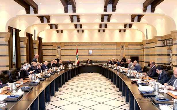 مجلس الوزراء وافق على دفع «السلسلة» والموازنة بلا قطع حساب
الحريري : توصّلنا الى مشروع قانون يتضمّن التعديلات الضريبيّة