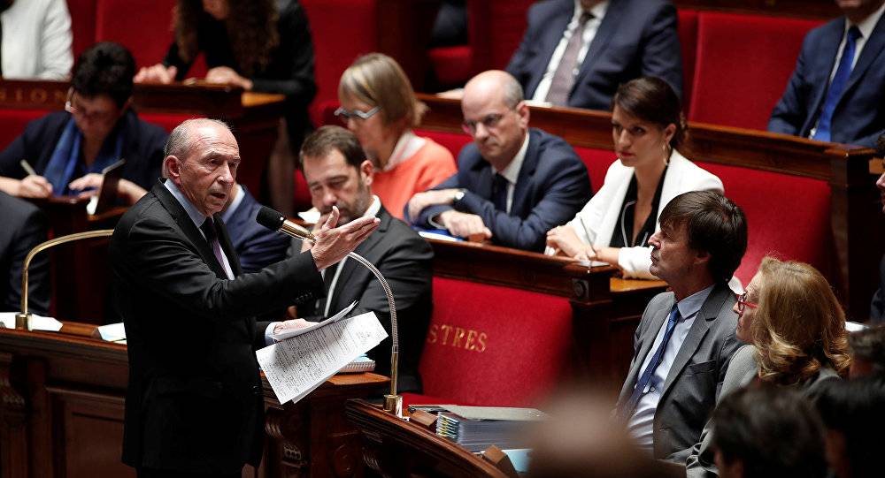 وزير الداخلية الفرنسي: منفذ هجوم مرسيليا تونسي الجنسية