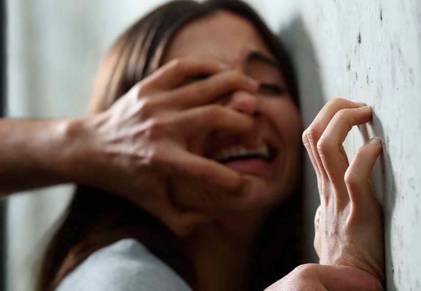 عاجلته بضربة مبرحة قبل أن يكرر معها جريمة مزيارة!