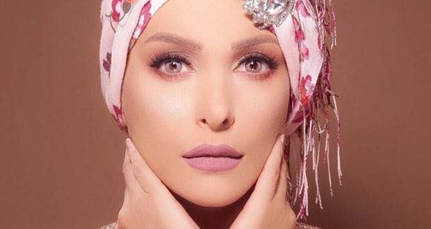 أمل حجازي بصورةٍ جديدة بالحجاب وثيابٍ سوداء.. وهذا ما قالته!