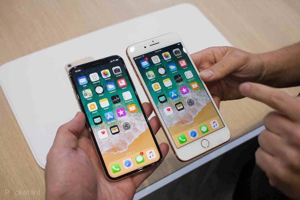 آبل تكشف عن علبة هاتف آيفون X بالخطأ