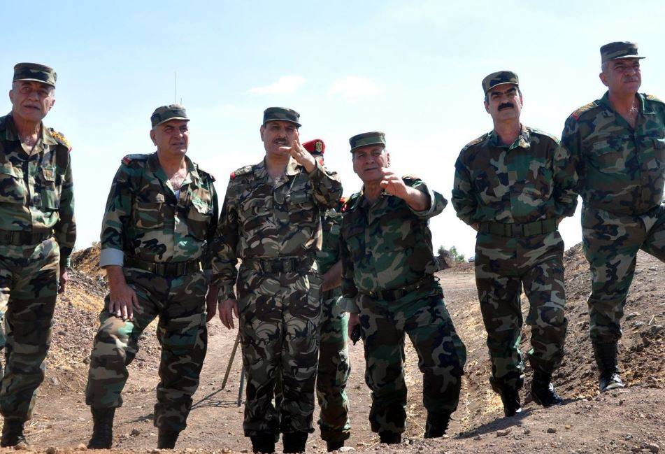 وزير الدفاع السوري يهدّد 