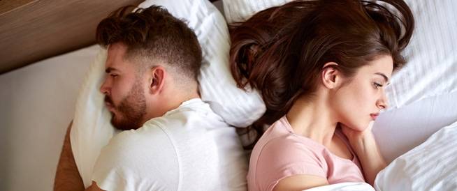 المرأة تفقد اهتمامها بالجنس أكثر من الرجل