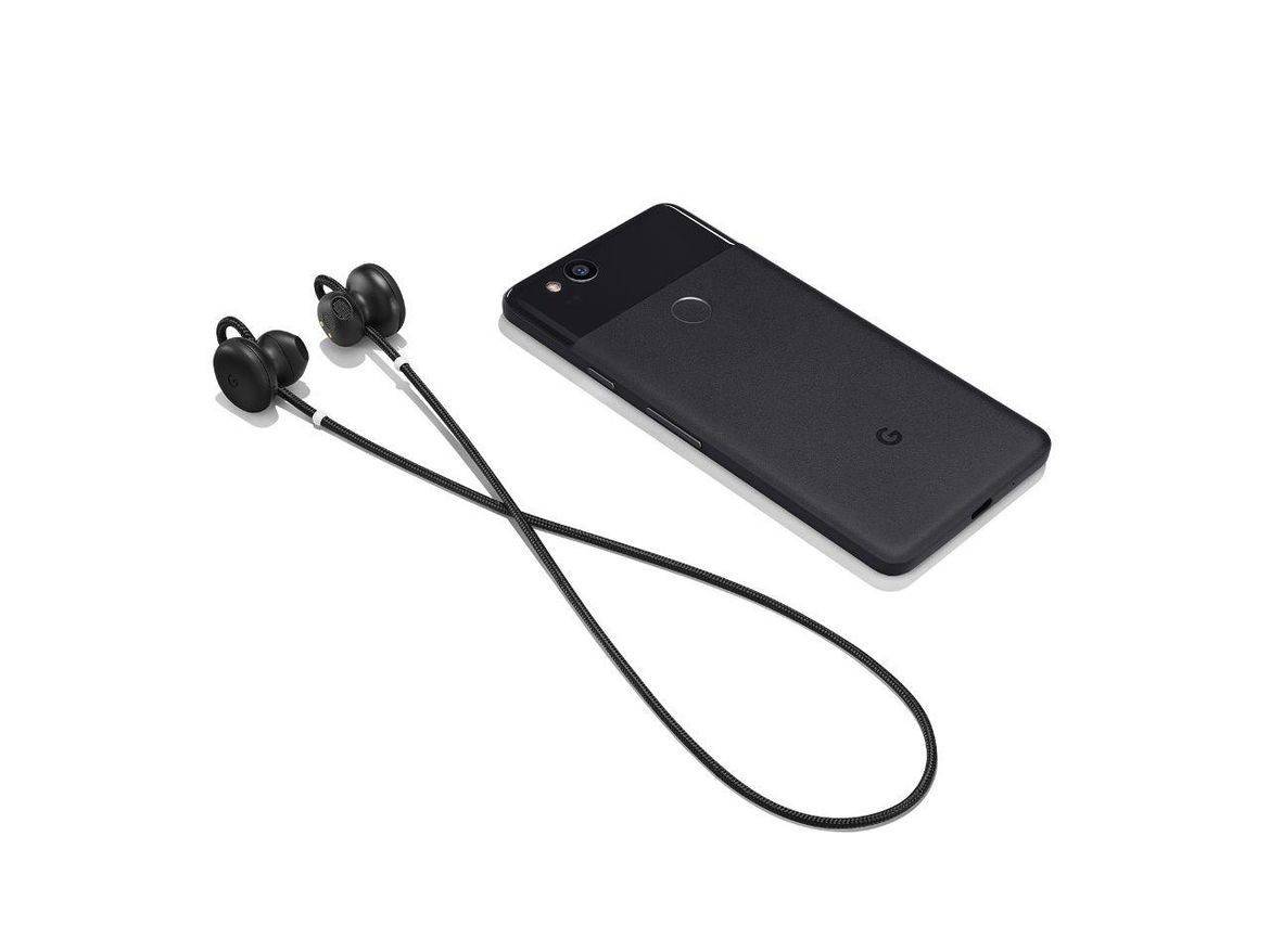 "غوغل" تقدّم "Pixel Buds".. ثورة في الترجمة الفورية!