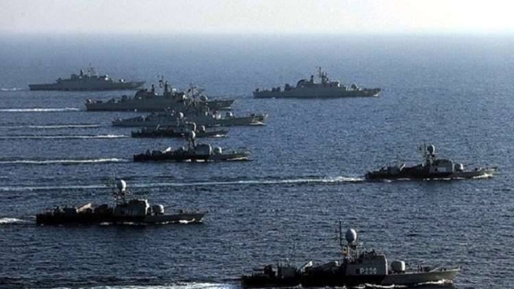 إيران تجري استعراضا كبيرا لقوتها في الخليج