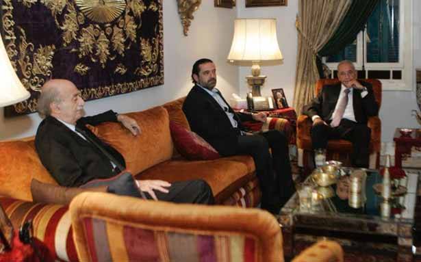 بري والحريري في ضيافة جنبلاط رسالة الى «الفريق الآخر»