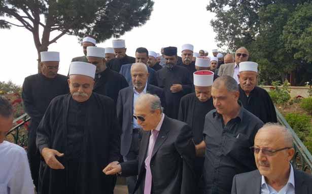 الخليل استقبل وفد مؤسسة العرفان