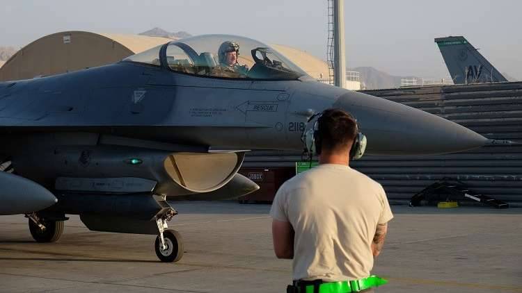 الولايات المتحدة تحقق رقما قياسيا في عدد القنابل الملقاة على أفغانستان في شهر واحد