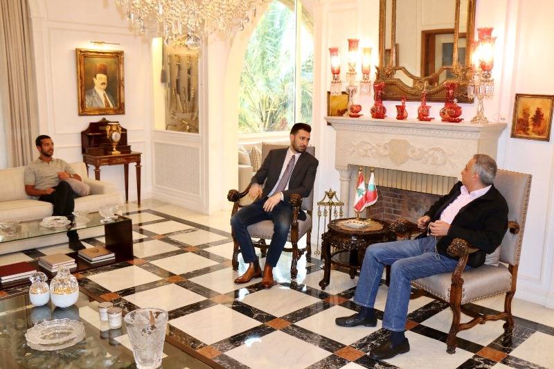أرسلان عرض المستجدات مع تيمور جنبلاط
