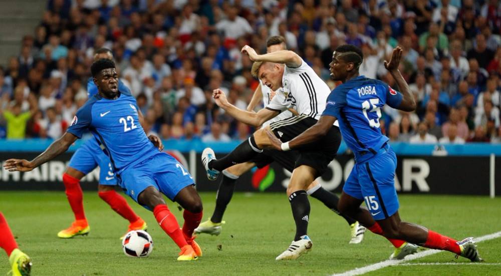 مواجهة بين ألمانيا وفرنسا الشهر المقبل
