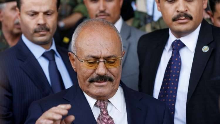 أطباء روس يجرون عملية جراحية للرئيس اليمني السابق