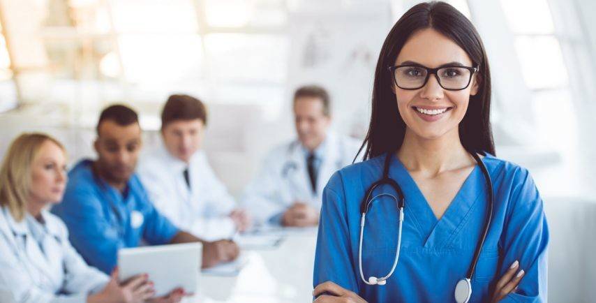 لماذا تفضل النساء التعامل مع طبيبات وليس أطباء؟