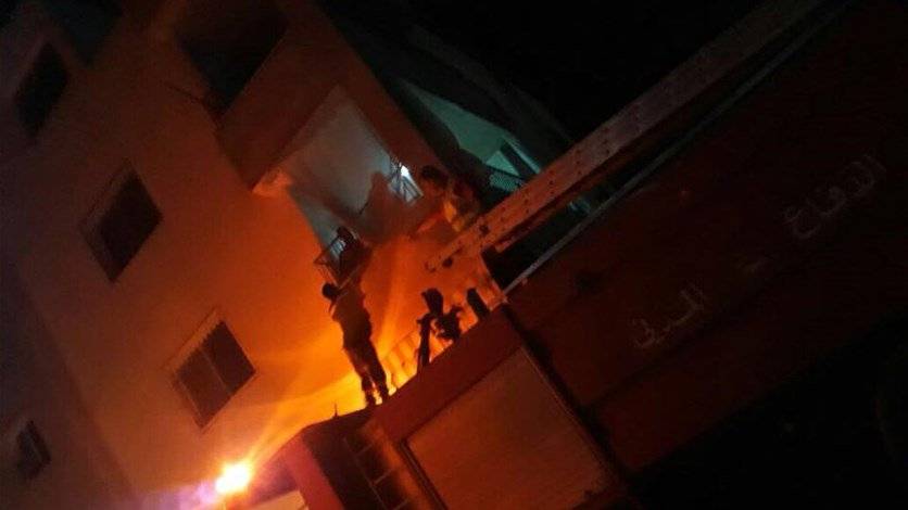 إنقاذ طفلة احتجزت على شرفة منزلها في مجدل عنجر