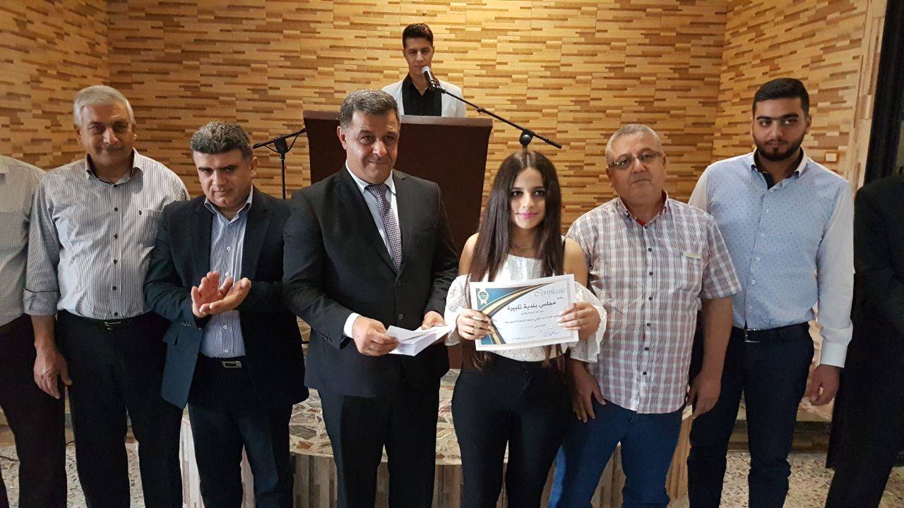بلدية تلبيرة كرمت الناجحين في الشهادات الرسمية