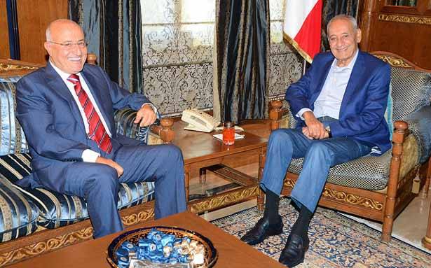 برّي عرض والعريضي الاوضاع العامة
الفرزلي: كلّ المخاطر تزول أمام التفاهم