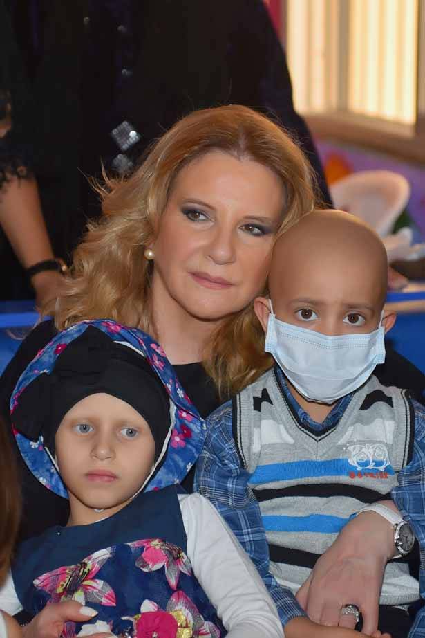 الصلح تُجدّد دعمها للأطفال المصابين بالسرطان
وتزور قسم الحروق في «اللبناني الجعيتاوي الجامعي»