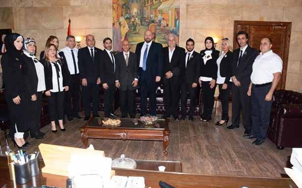 صالونات التجميل تطالب نهرا
بحمايتها من الفوضى العشوائية