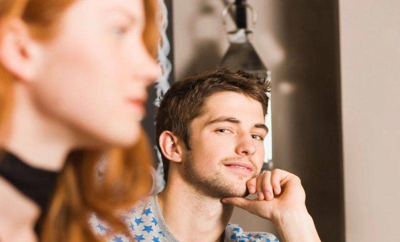 كيف تعلم عندما يقوم أحدهم بمراقبتك؟
