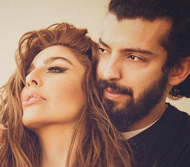 فيديو ليلى اسكندر وزوجها يُثير ضجة.. أحرجته أمام الكاميرات!