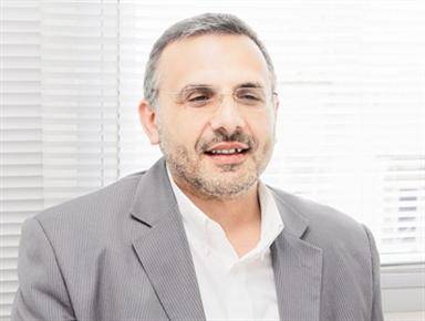 المقداد: هناك بارقة امل بإقرار الموازنة
