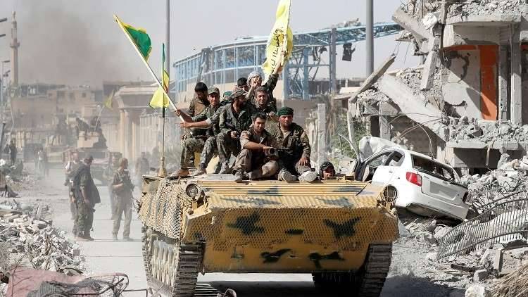 التحالف الدولي: 350 مسلحا من داعش سلموا أنفسهم في الرقة
