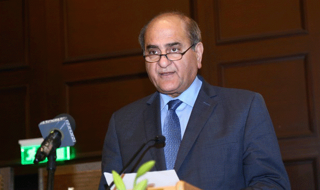 الخطيب يطالب اسرائيل بمليار دولار تعويضا عن الكارثة النفطية