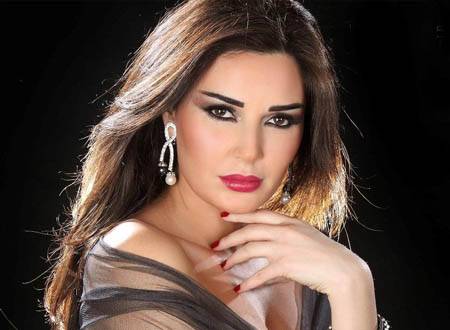 هل تخسر سيرين عبد النور موسم الدراما بسبب حملها؟